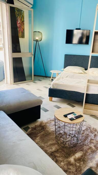 Urban Zen Appart Spacieux Studio Atypique Avec Bain A Remous Proche De Tout Пойнт а Питр Екстериор снимка